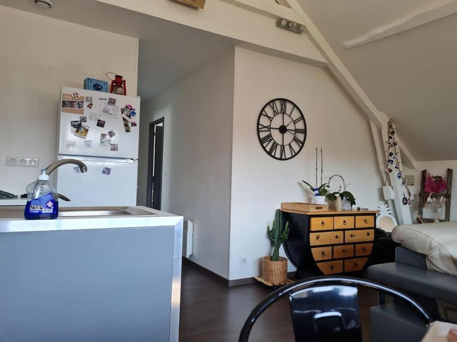 Appartement De La Laiterie Avec Petit Jardin. Eysus Bagian luar foto