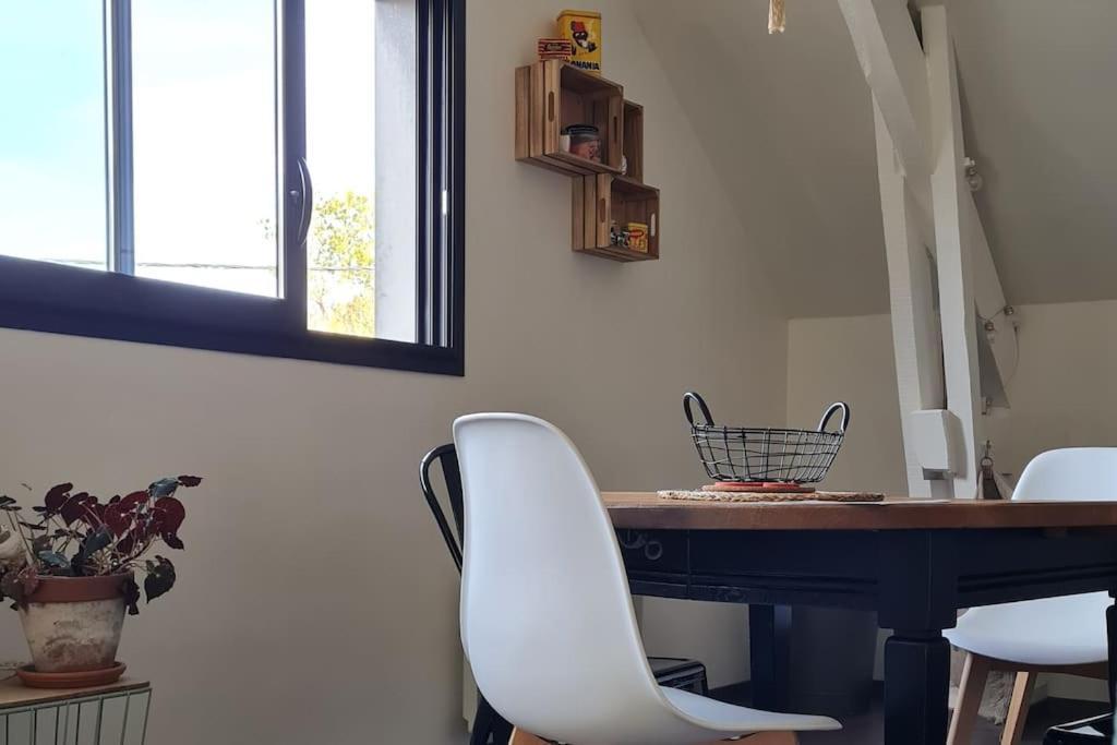 Appartement De La Laiterie Avec Petit Jardin. Eysus Bagian luar foto